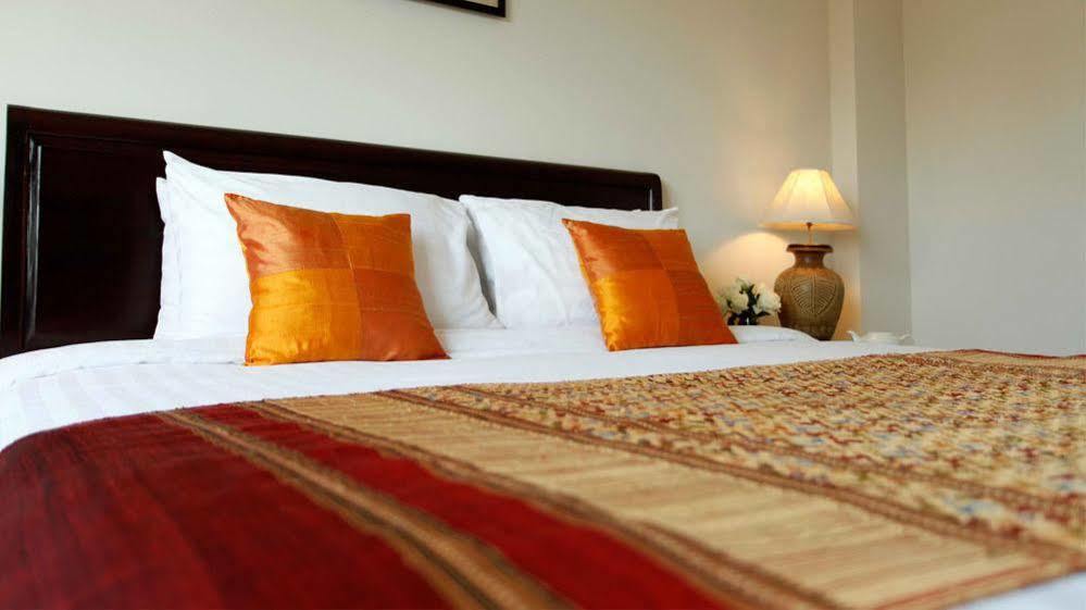 Ltlalat Al Shorouq Hotel Muscat Exterior photo